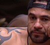 Hadson Nery, o Hadballa, ex-participante do BBB 20, pode integrar o elenco do BBB 26. Segundo o colunista Leo Dias, a Globo avalia o retorno do brother polêmico