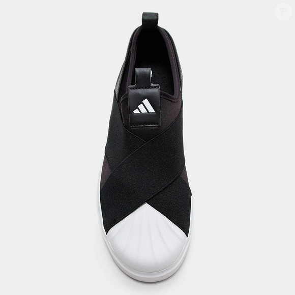 Até o fechamento desta matéria, o Adidas Slip On Streettalk Feminino estava disponível por R$ 359,99 no site da Netshoes, reunindo proposta de calce fácil, conforto para o cotidiano e um design urbano