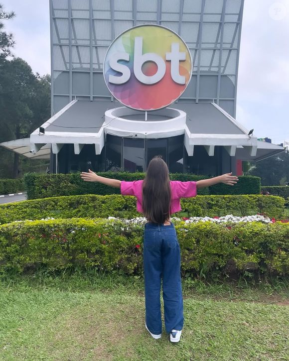 Mãe de Millena Brandão relatou que a filha foi diagnosticada com massa no cérebro após sentir intensas dores de cabeça. Diagnóstico falta ser fechado: tumor ou cisto