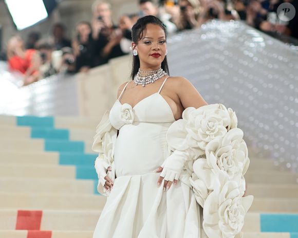 A expectativa é de que, se Rihanna estiver grávida, anuncie durante o Met Gala 2025, que acontece no dia 05 de maio
