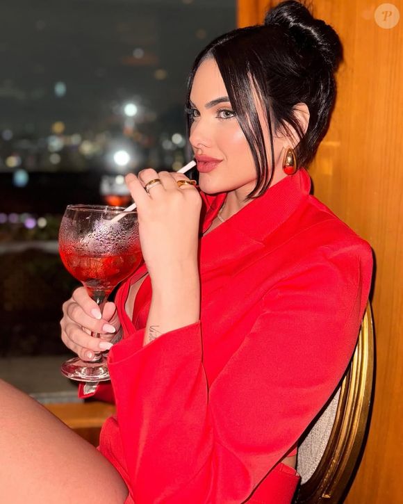 Emily Garcia ainda garantiu que sabe um segredo polêmico de Virgínia Fonseca