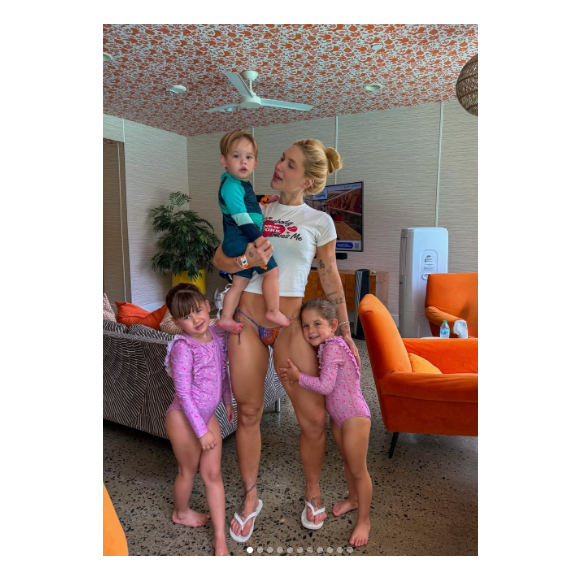 A influenciadora vinha alternando publicações sobre a rotina com os filhos — Maria Alice, Maria Flor e José Leonardo — e conteúdos relacionados à sua marca de cosméticos.
