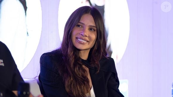 Flavia Pavanelli define nova fase da carreira e relação com procedimentos estéticos: 'Quero envelhecer bem e com saúde, mas não necessariamente me transformando'