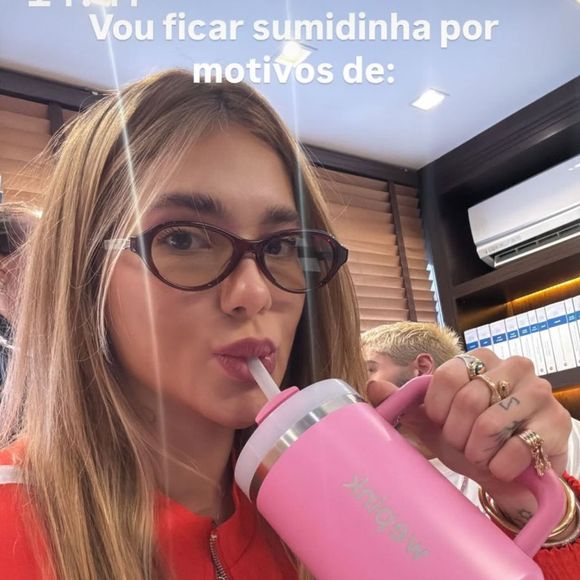 Ao chegar em Brasília, Virginia Fonseca chegou a compartilhar alguns stories.