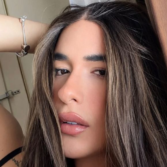 Nina Hoffmann compartilhou registros de uma suposta interação de Vini Jr. com uma publicação sua no Instagram