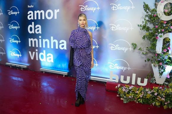 Alanis Guillen será a mocinha de 'Paraíso Perdido'