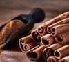 Estudos indicam que a canela é uma ótima aliada na redução do colesterol e dos triglicerídeos