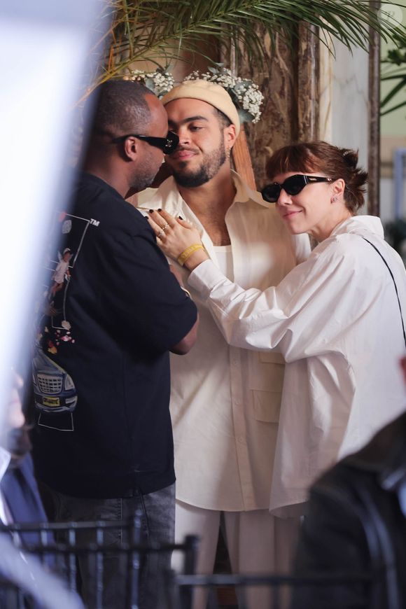 Velório de Preta Gil: o cantor Francisco Gil, filho da artista, ganhou apoio de Thiaguinho e Alice Wegmann na cerimônia de despedida