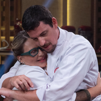 Quem ganhou o 'MasterChef Brasil 2025'? Final EMOCIONANTE consagra nome querido do público após menu com ostras, camarão e mousse