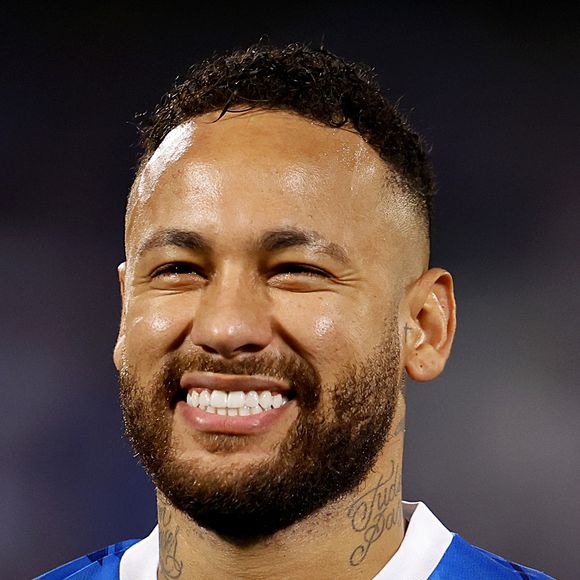 Neymar foi imediatamente contratado pelo Al-Hilal, da Arábia Saudita