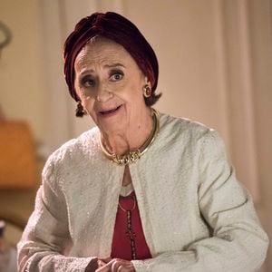 Laura Cardoso viveu 98 anos plenos e com mais de 80 anos de carreira. Ao longo da vida, a atriz viveu cerca de 150 personagens