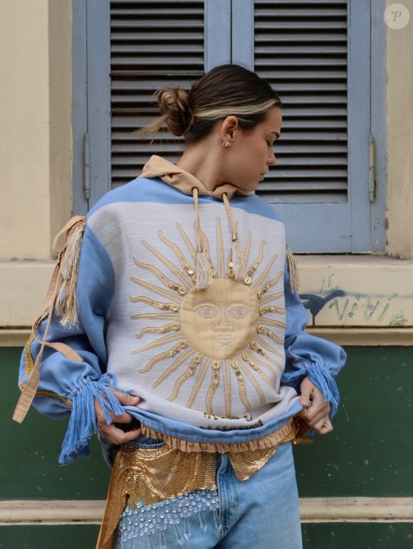 Entre nostalgia da Copa do Mundo de 2026 e tendências da moda, o novo Chuck Taylor All Star Shine conquista espaço como um dos lançamentos mais elegantes da temporada