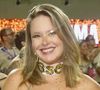 Carnaval 2025: Mari Bridi, ex de Rafael Cardoso, usa vestido dourado micro com decotão para curtir a Sapucaí. Fotos do look!
