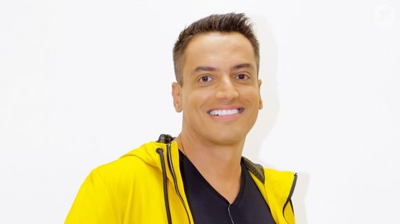 Leo Dias é um jornalista conhecido por polêmicas no universo das celebridades.