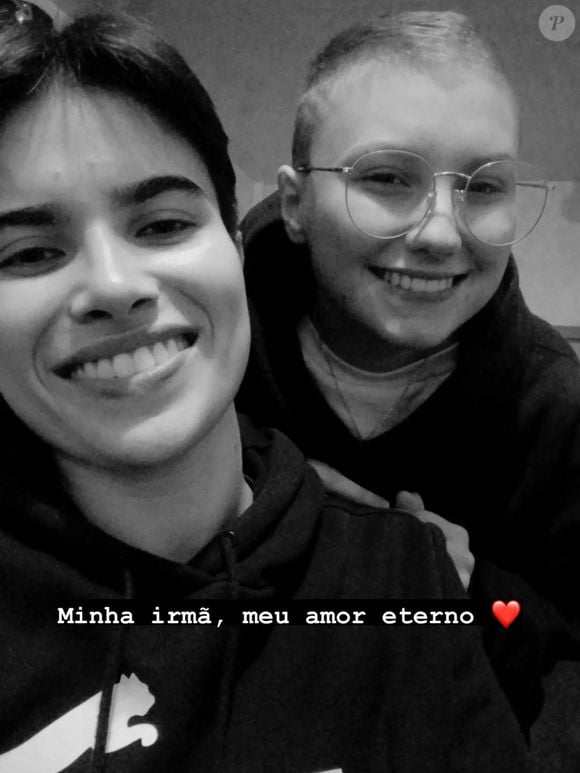 Após morte, Isabel Veloso foi homenageada pela irmã em rede social: 'Não existem palavras que expliquem a dor de perder uma irmã'