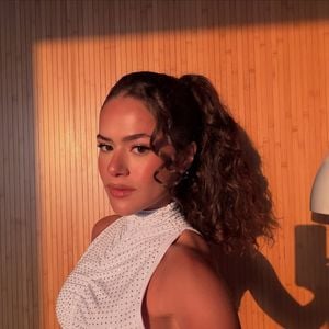 Depois, Maisa comentou sobre o assunto nos stories do Instagram: "É um vídeo com opiniões pessoais, porém, é interessante ver a quem esses pontos incomodam tanto"