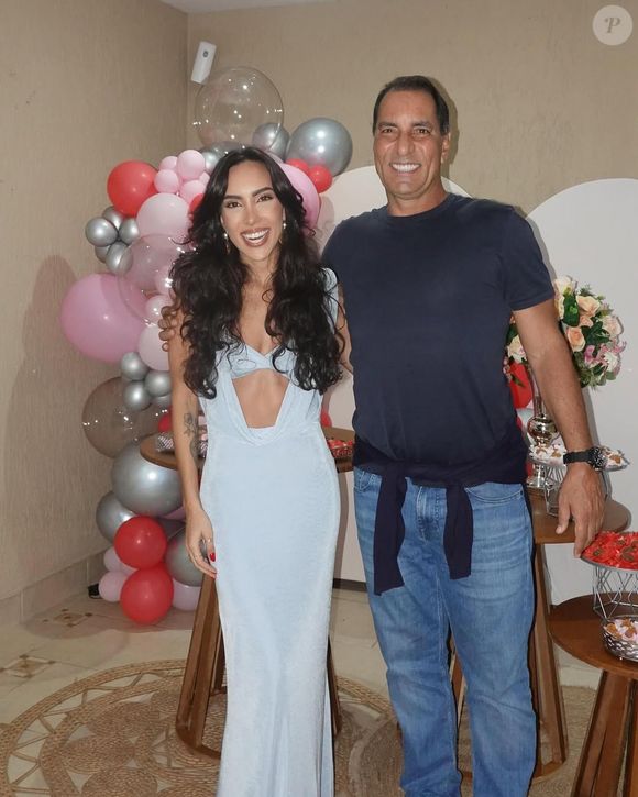 A filha do ex-jogador Edmundo falou sobre como as traições do pai afetaram sua vida