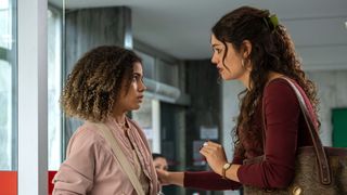 Resumo da novela 'Três Graças' (24 a 29 de novembro): Drama de Gerluce! Gravidez de risco de Joélly abala a mãe, e Viviane expulsa Leonardo após revelação chocante