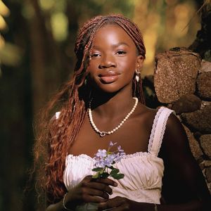 Gio Ewbank se derreteu e escreveu uma bela homenagem para a filha. Em um trecho, ela disse para Títi: 'Siga sendo quem você é, inteira, doce, intensa, empática e amorosa.
A gente segue por aqui, te amando, te apoiando, e te aplaudindo de pé!'