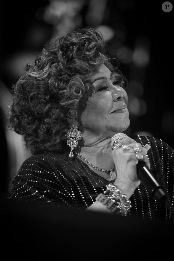 Alcione, em recente entrevista à revista Breeza, justificou que a declaração foi por admiração pelo trabalho de Alexandre de Moraes