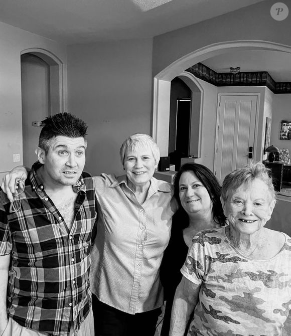 Brian de 'Alf, o ETeimoso', Benji Gregory enfrentava depressão, segundo sua irmã. Ex-ator mirim também tinha quadro de distúrbio do sono e transtorno bipolar