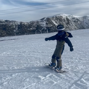 Tamanho de Theo, filho de Lucas Lima e Sandy, deixou internautas impressionados