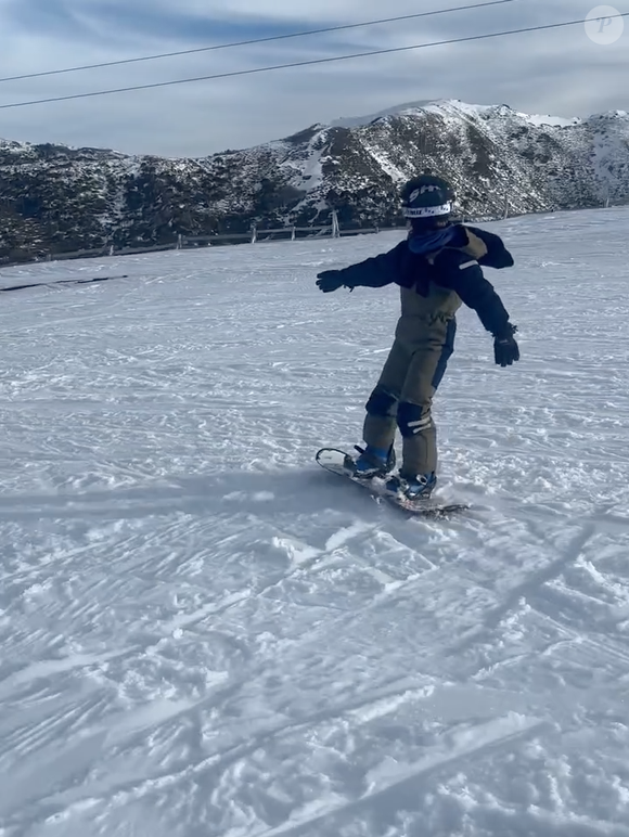 Tamanho de Theo, filho de Lucas Lima e Sandy, deixou internautas impressionados
