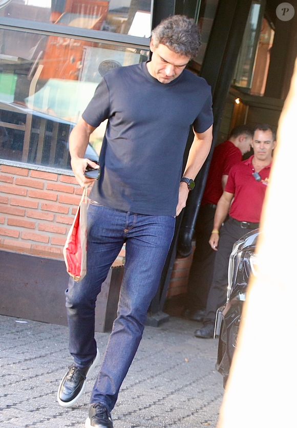 Irmão de Tadeu Schmidt, Oscar morreu vítima de um câncer no cérebro aos 68 anos