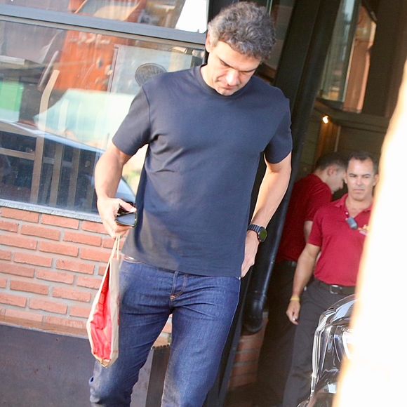 Irmão de Tadeu Schmidt, Oscar morreu vítima de um câncer no cérebro aos 68 anos