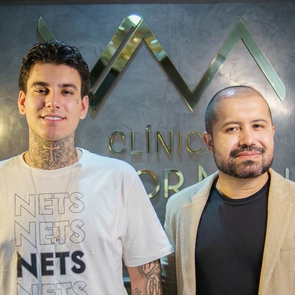 Dr. Vitor Mello é responsável por procedimentos de harmonização peniana em famosos, como Arthur, filho de Andressa Urach