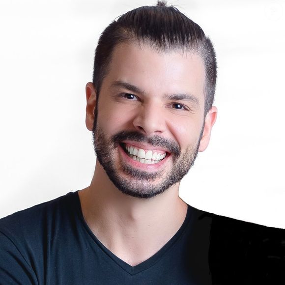 Jonas Almeida é conhecido por ter comandado o programa ‘Vanguarda Mix’, da TV Vanguarda, afiliada da TV Globo no interior de São Paulo