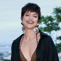 Entrevista | Qual segredo para Agatha Moreira ser tão cheirosa? Atriz possui lugar estratégico e inusitado do corpo para passar o perfume