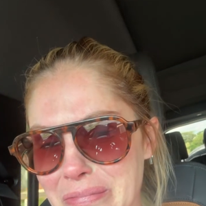 Bárbara Evans: ‘Eu tô passando aqui rapidinho pra pedir orações pra vocês pelo Antônio. Ele foi picado por um escorpião agora de manhã’