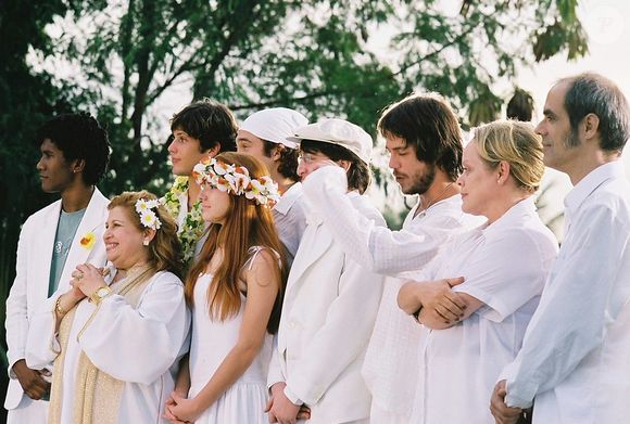 André Luiz Miranda em foto de casamento na novela 'Floribella' (2005-2006), onde foi o Batuca
