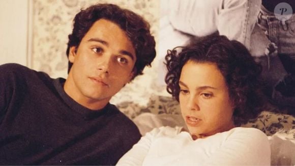 Em 'História de Amor', Caio (Angelo Paes Leme) era par romântico de Joyce (Carla Marins).