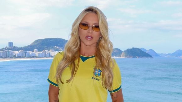 Nada de arquibancada: após ser hostilizada por torcedores, Virgínia prestigia jogo de Vini Jr. pela Seleção de forma intimista. 'Jogada no...'