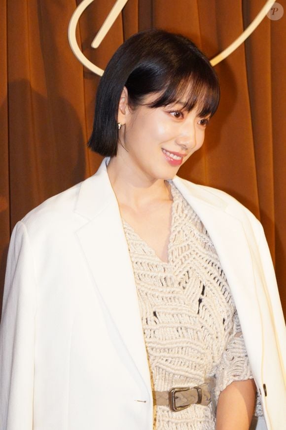 Park Shin-hye é outra famosa atriz coreana cuja aparência rejuvenescida agita a web