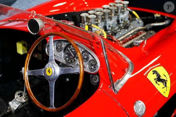 Produzido em apenas quatro unidades, o Ferrari 335 S Spider Scaglietti é uma das peças mais raras já criadas pela montadora italiana