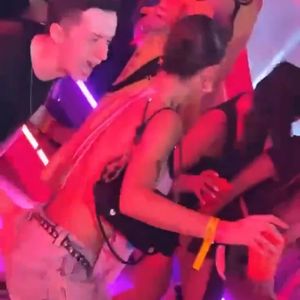Bianca, 'Boca Rosa', também curtiu o show.