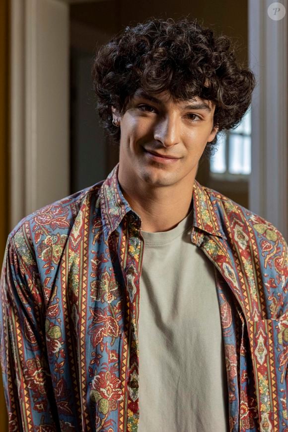 Tiago de ‘Vale Tudo’ se envolverá em uma briga durante o porre e será roubado e espancado por um grupo de homens