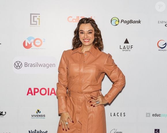 Cátia Fonseca volta a apresentar o 'Melhor da Tarde', na Band, em 3 de fevereiro de 2025 após férias