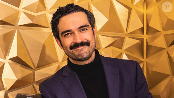 Elenco internacional de 'Casa dos Espíritos', com nomes como Alfonso Herrera, dá vida a personagens icônicos em diferentes fases, reforçando a profundidade da trama