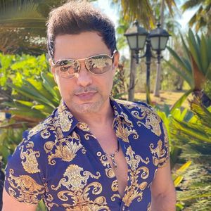 Zezé Di Camargo não apoiou o irmão Luciano nas declarações polêmicas. O sertanejo lançou uma nota à imprensa para manifestar que não concorda com as acusações