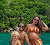 Já pai de Bento, de 6 anos, Thammy publicou a primeira foto do filho caçula neste sábado, dia 18 de abril