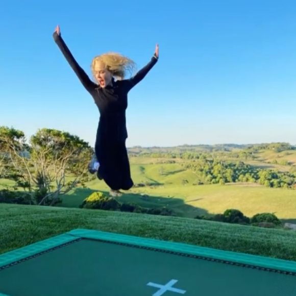 Nicole Kidman conta com diversas instalações de luxo e lazer, incluindo um trampolim