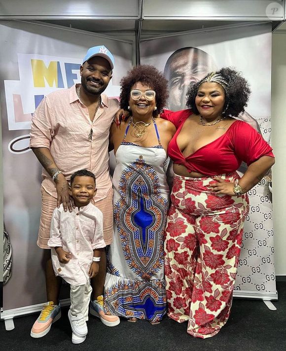 Babi Cruz tem dois filhos com Arlindo Cruz: Arlindinho e Flora, que está em 'A Fazenda 16'