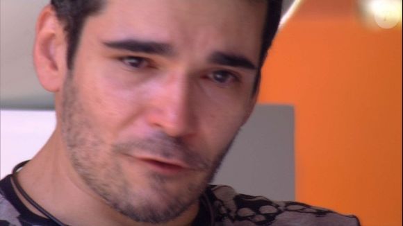 O pai do ex-BBB Alan morreu em decorrência de um câncer no pulmão, nesta quarta-feira, dia 23 de março de 2016