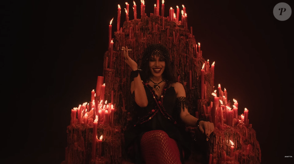 No X, antigo Twitter, um internauta criticou a repercussão envolvendo a cantora e escreveu: 'A galera gosta de ganhar engajamento em cima da Anitta', enquanto outros defenderam a possibilidade de experiências relacionadas ao mundo espiritual