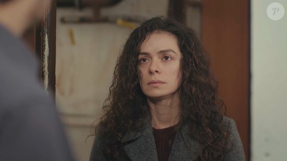 Arif é surpreendido com revelação de Bahar sobre ele estar presente em um sonho dela na novela 'Força de Mulher', capítulo de terça-feira, 17 de junho de 2025