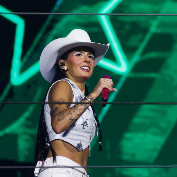 Ana Castela voltou a viralizar ao publicar vídeo grogue na internet